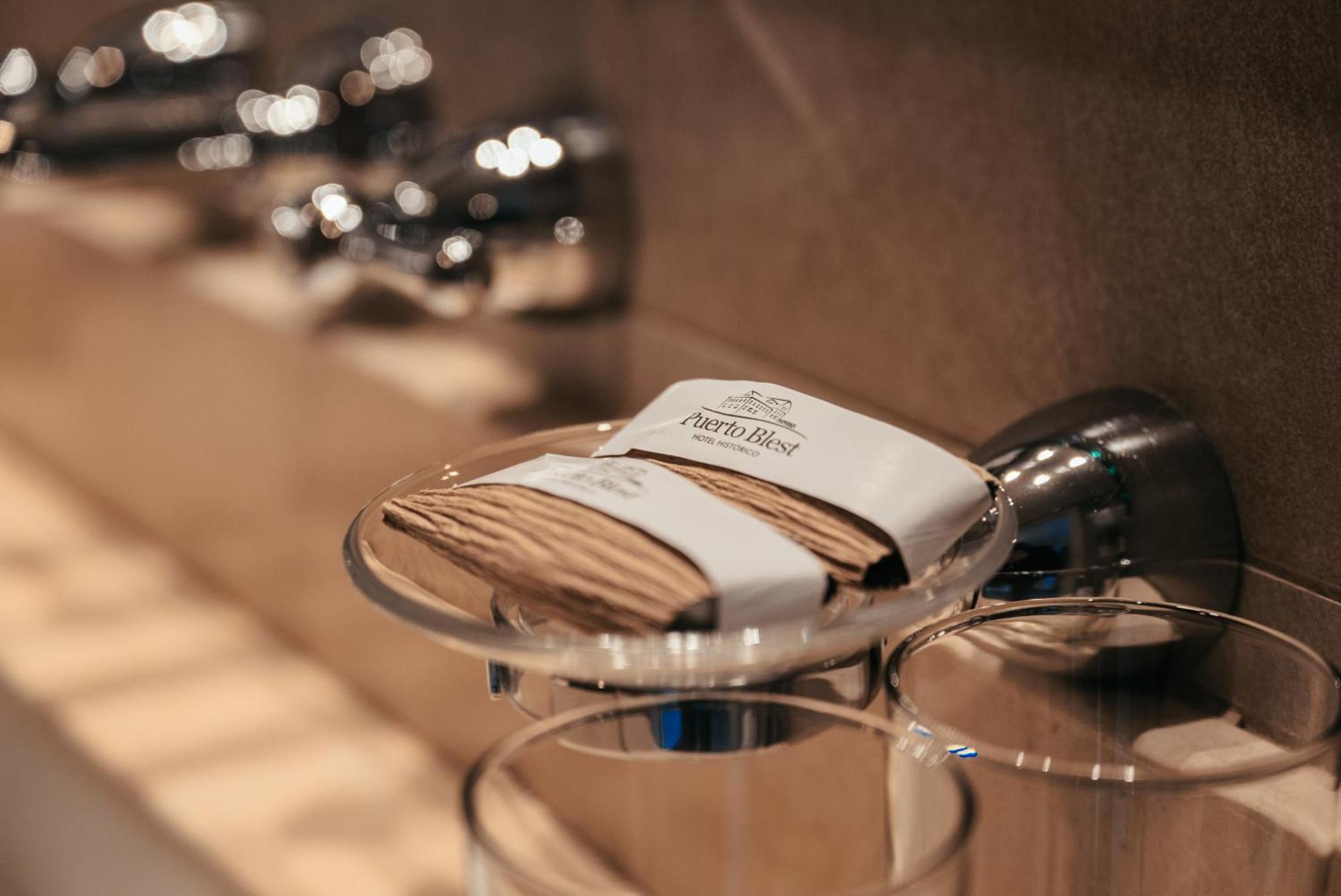 Hotel Puerto Blest エクステリア 写真